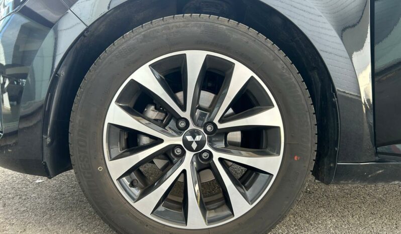 
								MITSUBISHI Colt full									