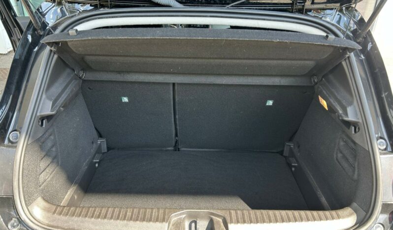 
								MITSUBISHI Colt full									