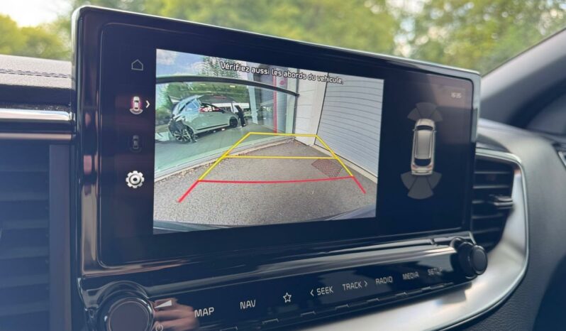 
								KIA Ceed SW full									