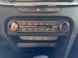 
										KIA Ceed SW full									