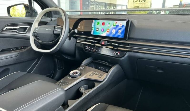 
								KIA Sportage full									