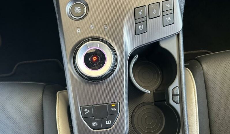 
								KIA Sportage full									