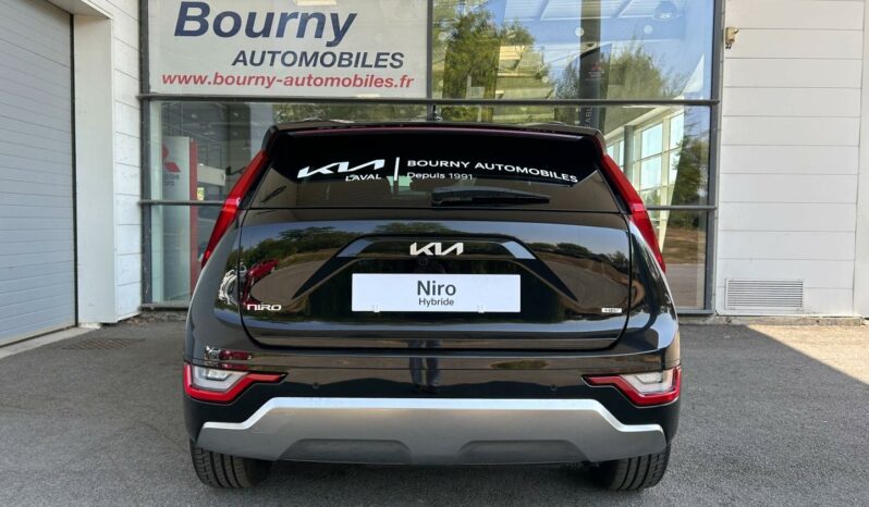 
								KIA Niro full									