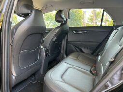 
										KIA Niro full									