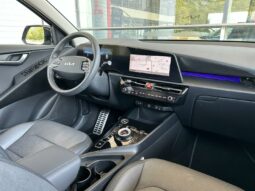 
										KIA Niro full									