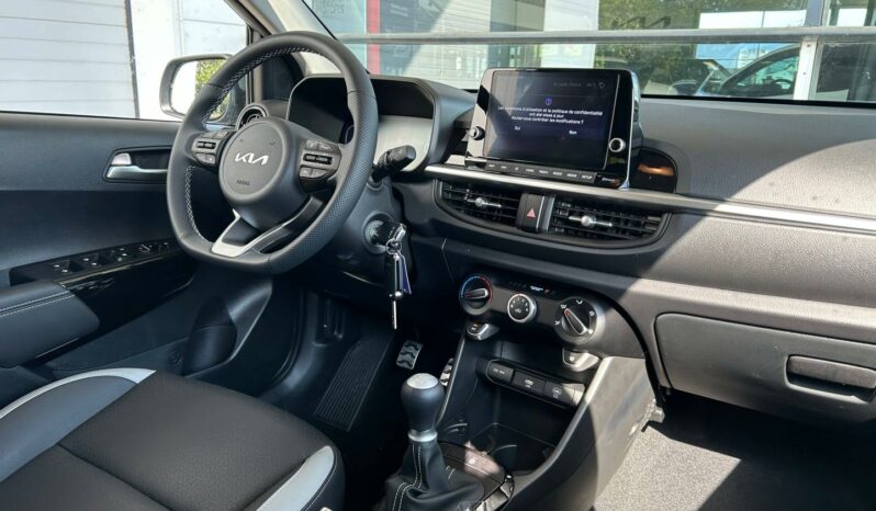 
								KIA Picanto full									