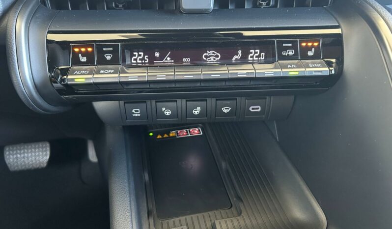 
								TOYOTA C-HR full									