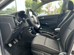 
										KIA Picanto full									