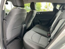 
										KIA Ceed full									