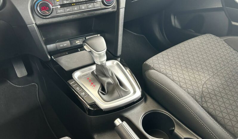 
								KIA Ceed full									