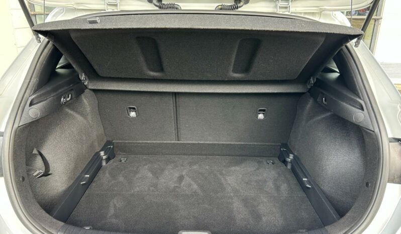
								KIA Ceed full									