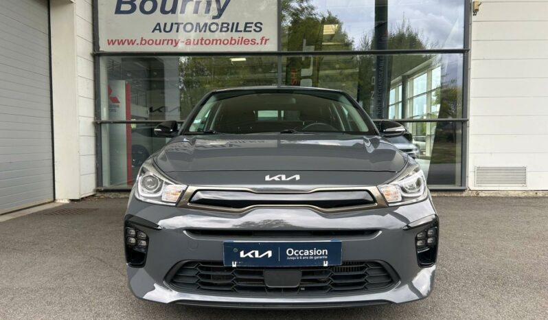 
								KIA Rio full									