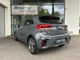 
										KIA Rio full									