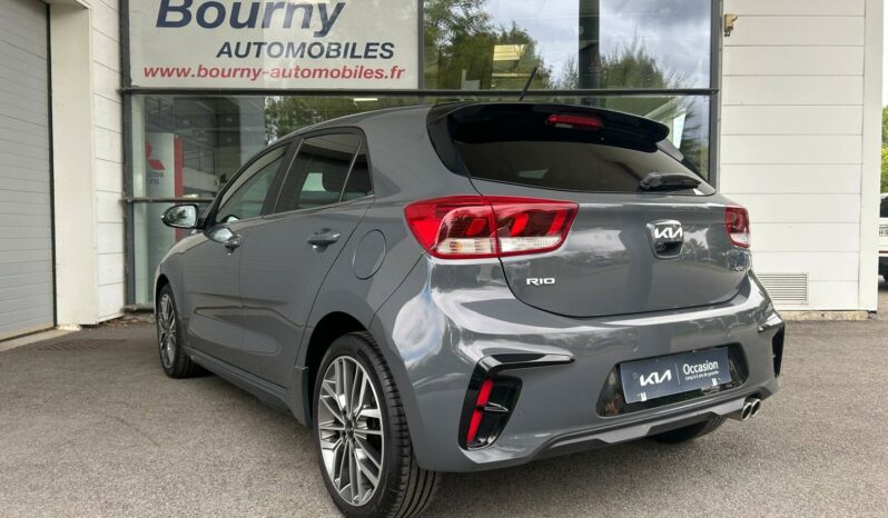
								KIA Rio full									