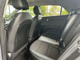 
										KIA Rio full									
