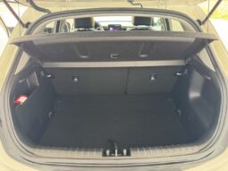
										KIA Stonic full									