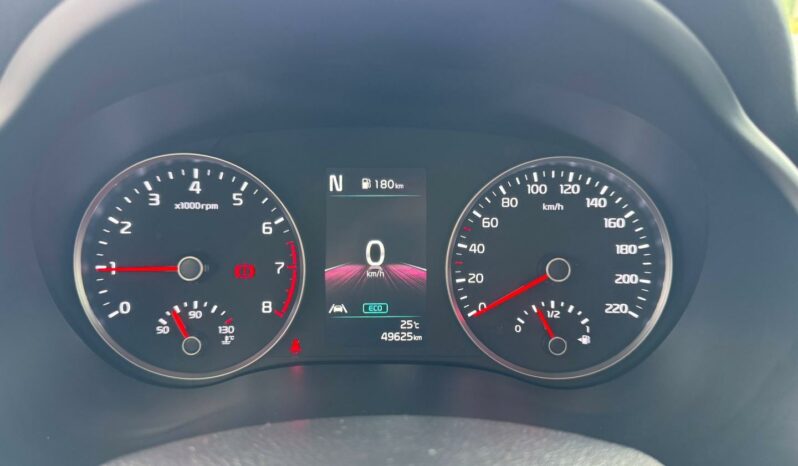 
								KIA Stonic full									