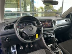 
										VOLKSWAGEN T-Roc full									