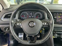 
										VOLKSWAGEN T-Roc full									