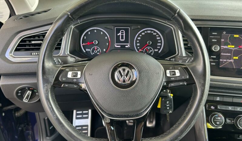 
								VOLKSWAGEN T-Roc full									
