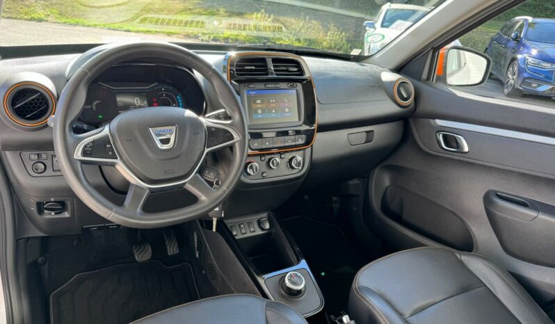 
								DACIA Spring full									