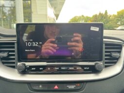 
										KIA Ceed SW full									