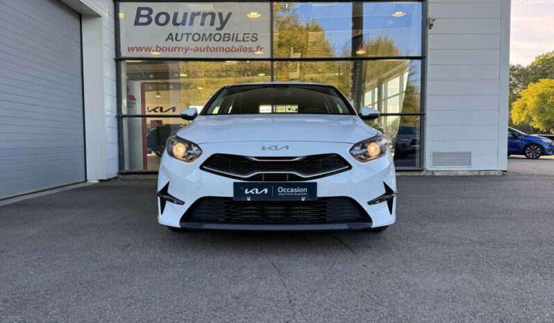 
								KIA Ceed full									