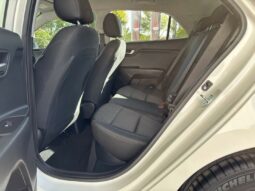 
										KIA Rio full									