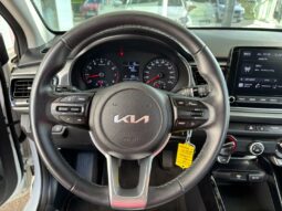 
										KIA Rio full									