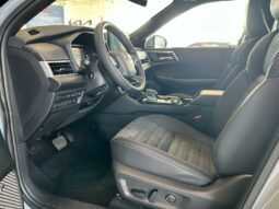
										MITSUBISHI Outlander full									