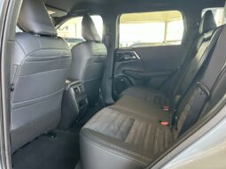 
										MITSUBISHI Outlander full									