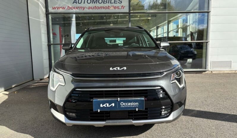 
								KIA Niro full									
