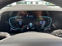 
										KIA Niro full									