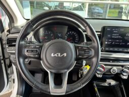 
										KIA Rio full									
