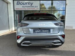 
										KIA XCeed full									