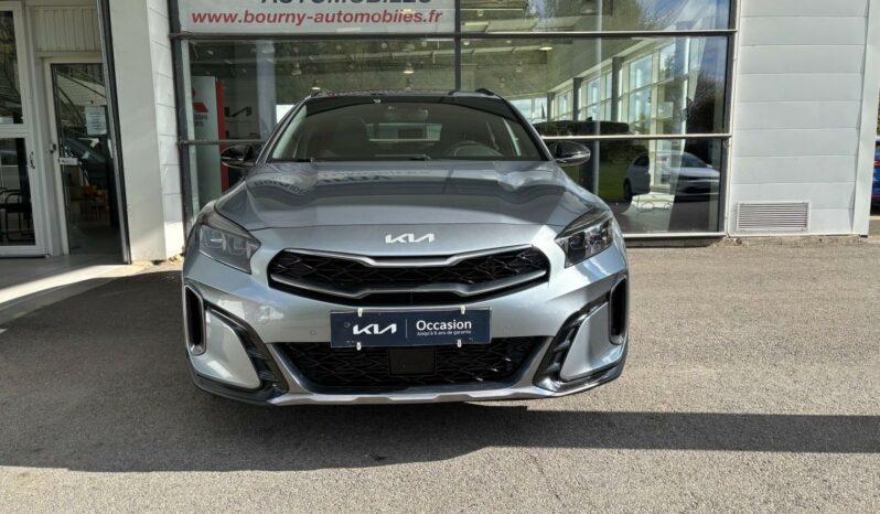 
								KIA XCeed full									
