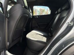 
										KIA XCeed full									