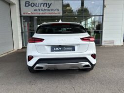 
										KIA XCeed full									