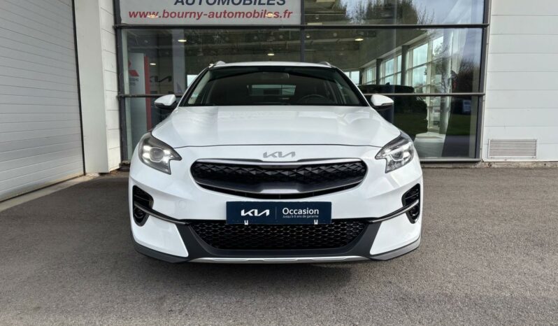 
								KIA XCeed full									