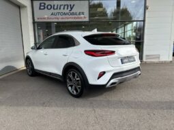 
										KIA XCeed full									