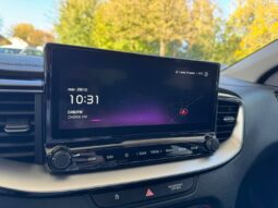 
										KIA XCeed full									